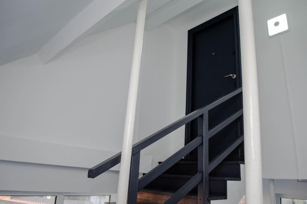 Ferienwohnung Pentgarden Penthouse Jacuzzi Târgu Jiu Exterior foto
