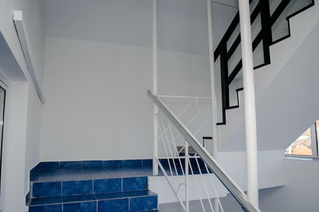Ferienwohnung Pentgarden Penthouse Jacuzzi Târgu Jiu Exterior foto