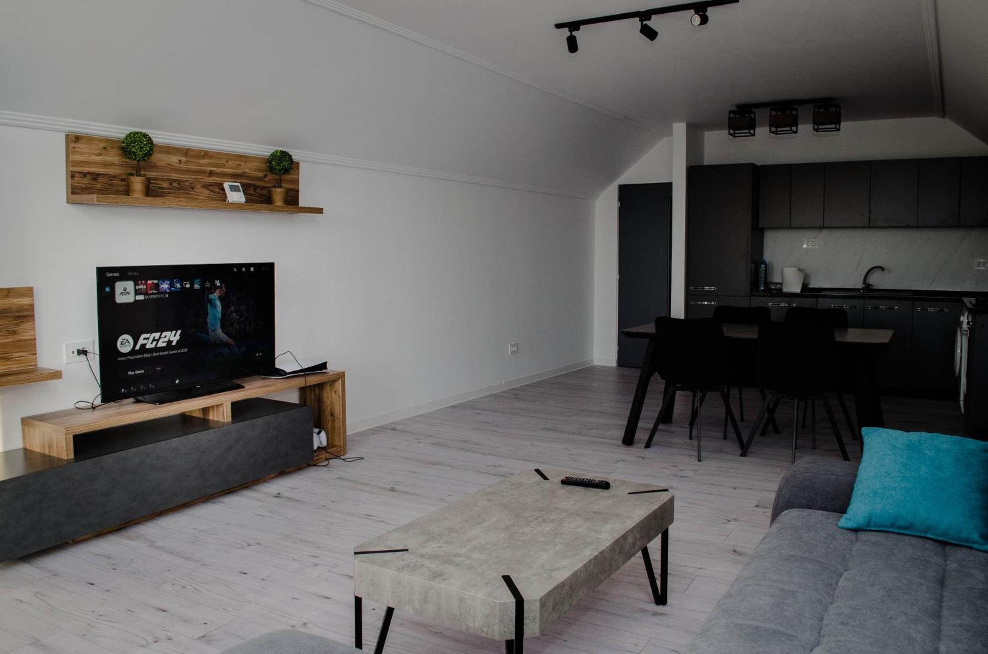 Ferienwohnung Pentgarden Penthouse Jacuzzi Târgu Jiu Exterior foto